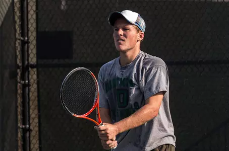 Wall and Todd Advance to Flight Finals