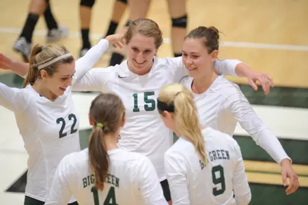 Volleyball Downs Harvard in Five-Set Home Opener