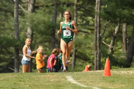 Abbey D'Agostino Runs Away From Field At Dartmouth Invitational