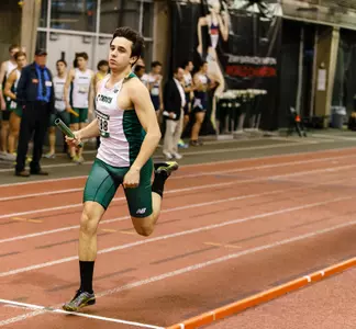 Men Run to Sixth-Place Finish at 2013 Indoor Heps Championship