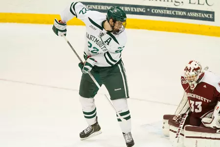 Union Completes Sweep of Big Green with 5-2 Win in Game Two