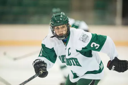 Women's Hockey Skates Past RPI, 3-1, to Earn First Win
