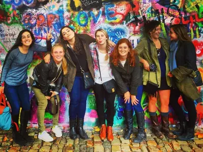 Around the World With Dartmouth Lacrosse: Schiff is Loving London