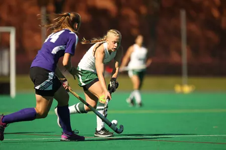 Field Hockey Edges UMass Lowell, 2-0