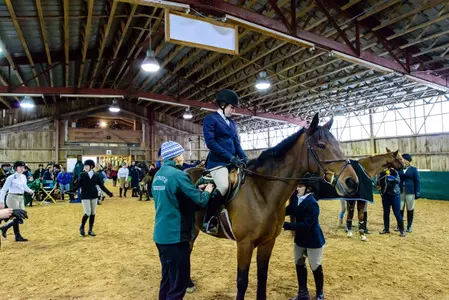 Dartmouth Equestrian Claims 1st at Season-Opening Middlebury Show