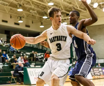 Boehm Drains a Three at the Buzzer for 68-67 Victory