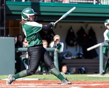 Dartmouth Splits to Force Game Three in Ivy Championship Series