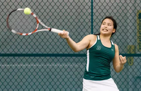 Women's Tennis Falls to #36 Columbia