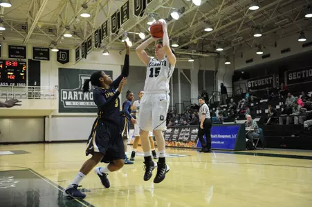 Szabo and Company Give Women First Road Win Over NJIT, 48-45