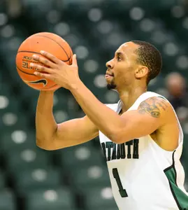 Columbia Outshoots Big Green at Leede Arena, 84-72