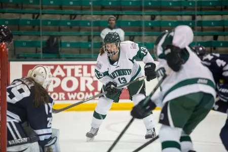 Women's Hockey Hosts No. 5 Harvard on Friday at Thompson