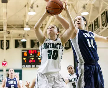 Women's Basketball Falls to New Hampshire, 60-44