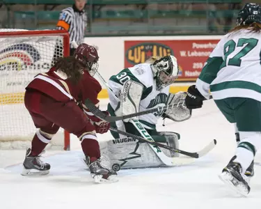 Women's Hockey Falls to No. 1/1 Boston College, 6-1