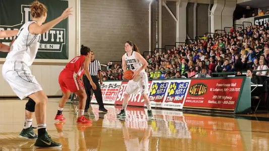 Women Complete Non-Conference Schedule With Home Win