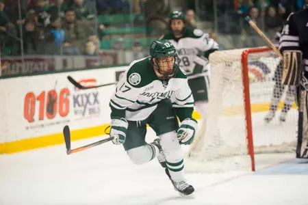 Late Goal Sinks Dartmouth at Rensselaer, 2-1