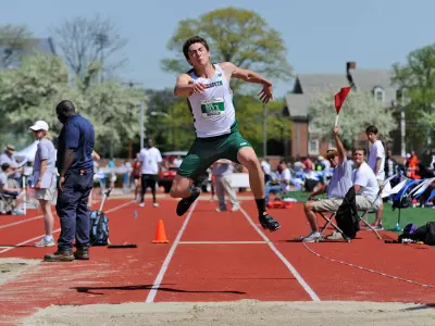 Men Finish Weekend at IC4A Outdoor Championship