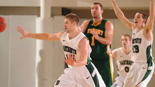 Twin-State Showdown at Vermont for the Men