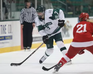 Big Green Women's Hockey Falls to No. 9/10 Cornell, 2-1