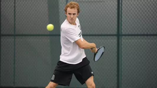 Big Green Blank Bearcats, 7-0