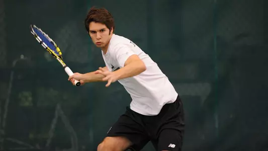 Tannenbaum's Three-Set Thriller Helps to Defeat Tulane