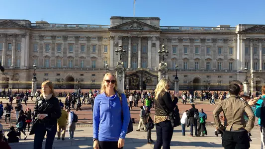 Kelly Dolan ?17 Checks in From London Working With the NFL