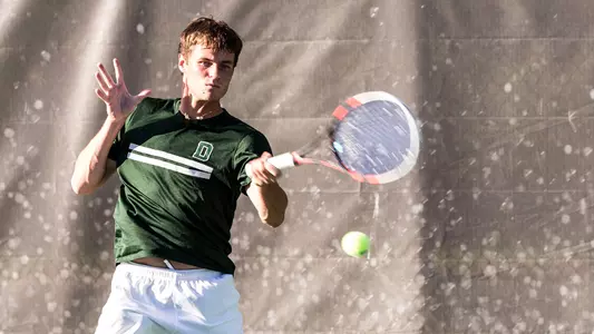 Sakinis Drops First-Round Match at Indoor Nationals