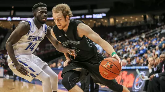 Boudreaux Scores 25 in Debut, But Big Green Fall 84-67