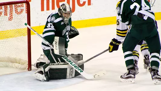 Buffalo's Play Helps Dartmouth to 1-1 Tie at No. 12 Michigan