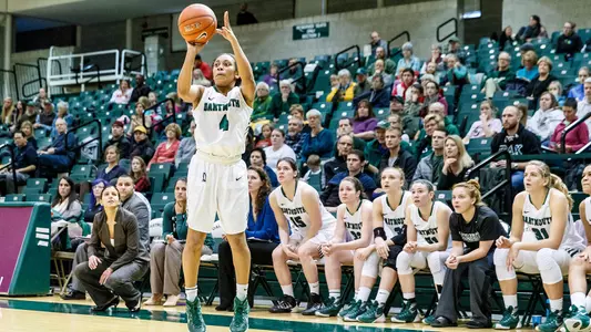 Dartmouth Takes on Vermont in Matin?e Tilt at Leede Arena