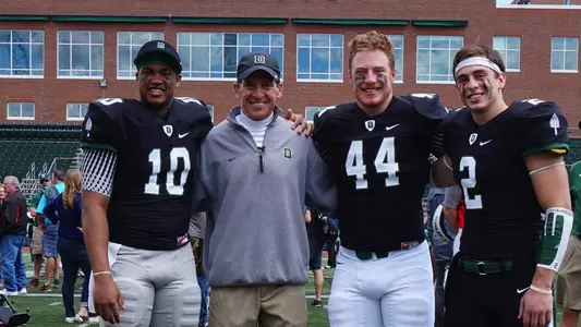 Football Concludes Spring with Green-White Game