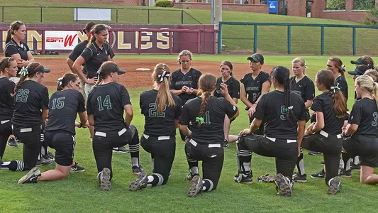 Big Green Softball Adds Five Names to 2016 Roster