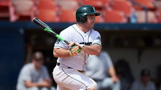 Socher's RBI Double in the 10th Lifts Dartmouth to 2-1 Victory