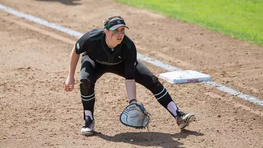 Big Green Remain Perfect in League Play with Sweep of Brown