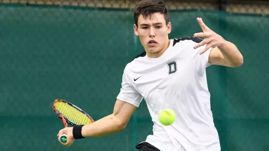 Dartmouth Falls to Iowa on the Road, 4-3