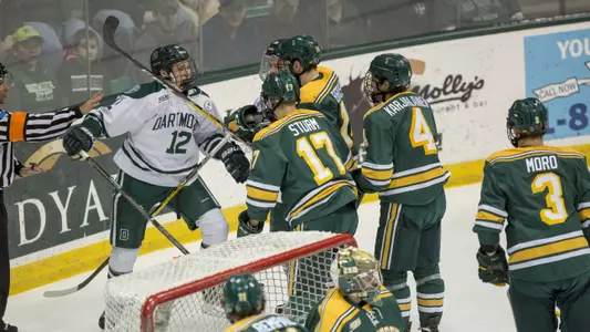 Dartmouth Drops Regular Season Finale to Clarkson