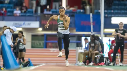 Big Green Women Take Sixth at Indoor Heps in New York