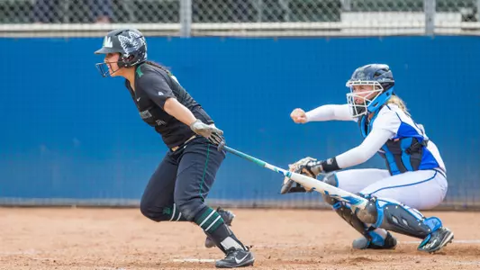 Dartmouth Splits Doubleheader with Penn in Philadelphia