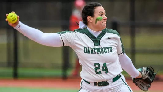 Big Green Host Yale In Penultimate Home Series