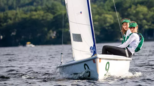 Carlota Hopkins Guerra and Emma Barska sailing action