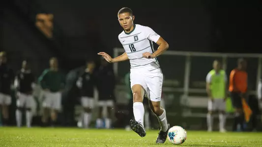Mothibi Penn-Kekana soccer action versus UConn
