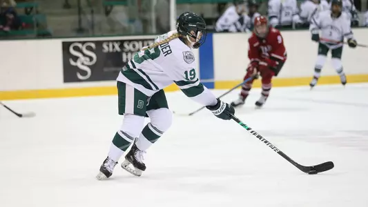 Brooke Schroeder women's hockey action versus Harvard
