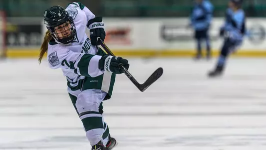 Givanna Foglia women's hockey action versus Maine