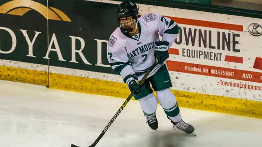 Givanna Foglia women's hockey action versus Maine
