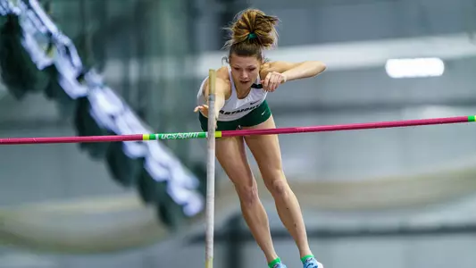Julia Valenti women's track Invitational