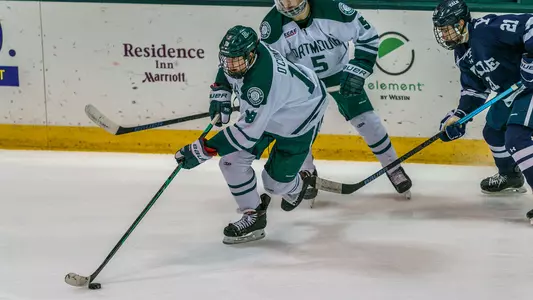 Drew O'Connor men's hockey action versus Yale