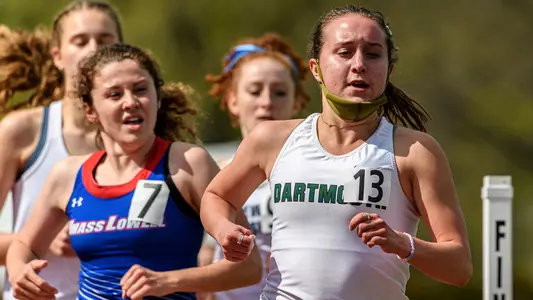 Julia Robitaille women's track action at Dartmouth Invite