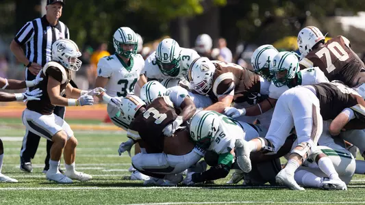 Alex Schmidt football action at Valparaiso