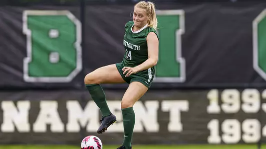 Mist Gronvold women's soccer action versus Vermont