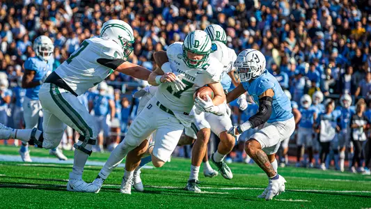 Nick Howard eluding the Columbia defense, Oct. 22, 2022