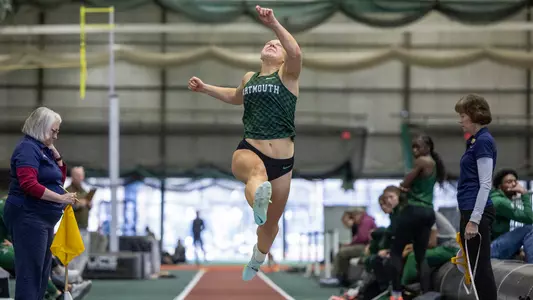 Lauren Godwin women's track action day two of invitational